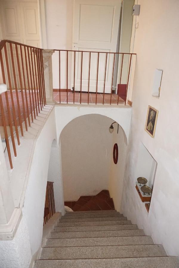 Palazzo De Fabritiis Bed & Breakfast Rosciano  Exterior photo